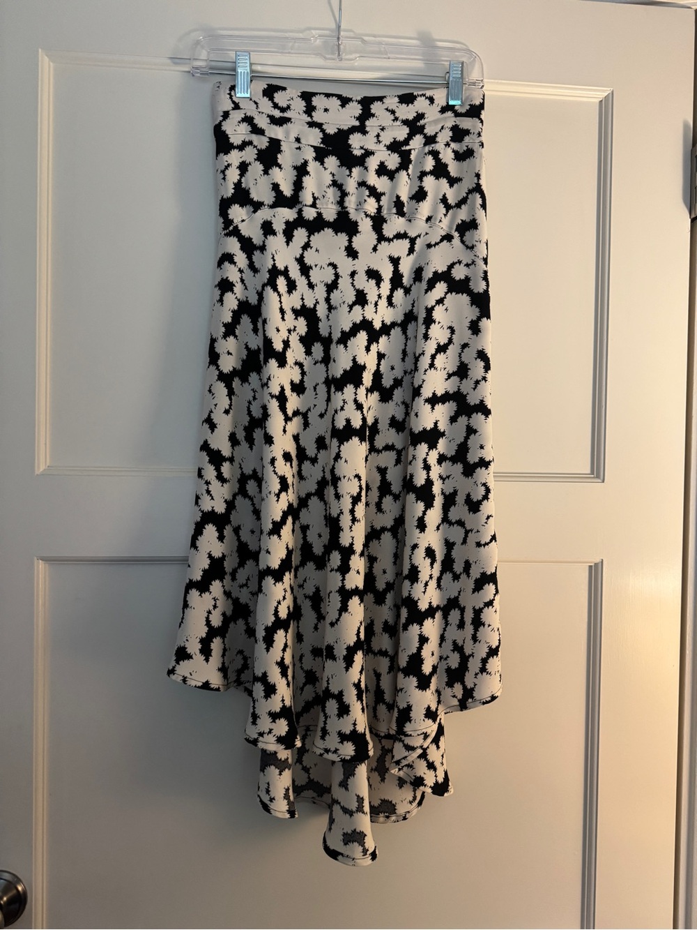 A.L.C. SILK Black and White Floral-Print Asymmetric Midi Skirt Size 0